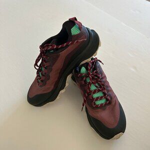 Moab Speed Low Women's Hiking Shoes Size 8.5